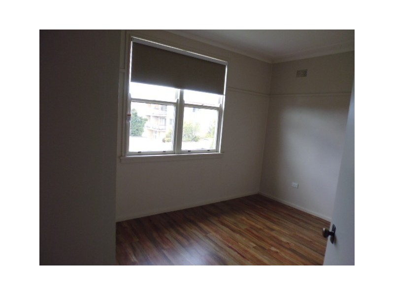 3 Burr Avenue, Nowra NSW 2541