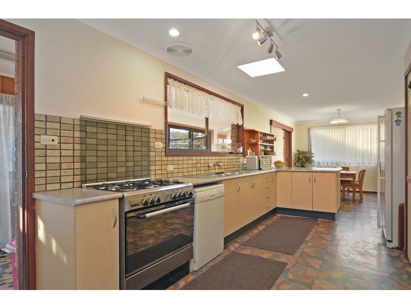 37 Ferry Lane, Nowra NSW 2541