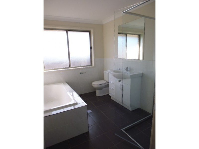 8 Gumnut Way, North Nowra NSW 2541
