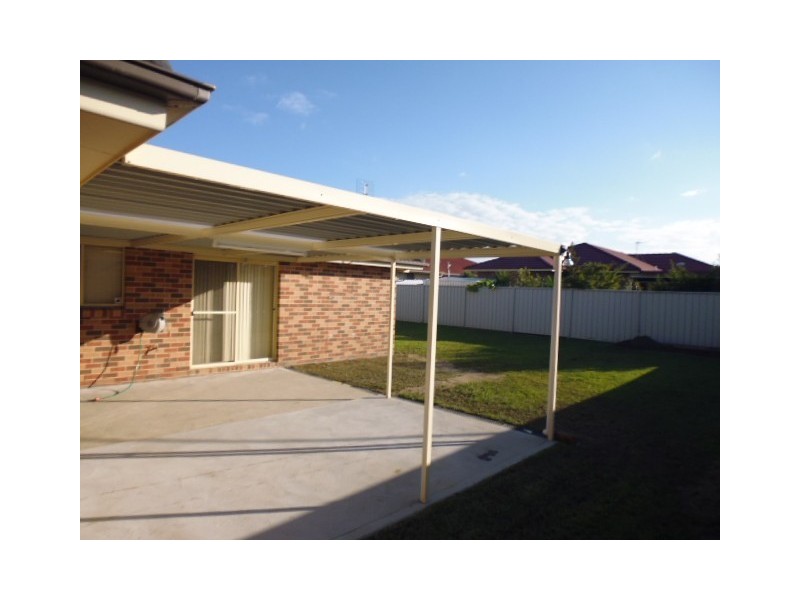 11 Hannah Place, Worrigee NSW 2540