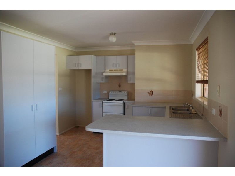 20 Isa Road, Worrigee NSW 2540