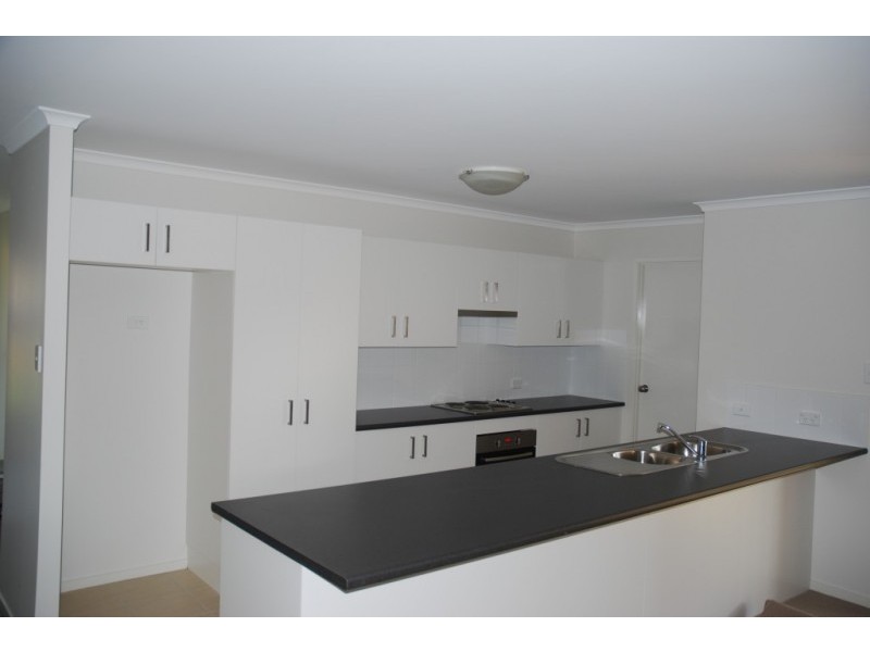 14 Nutans Crescent, South Nowra NSW 2541