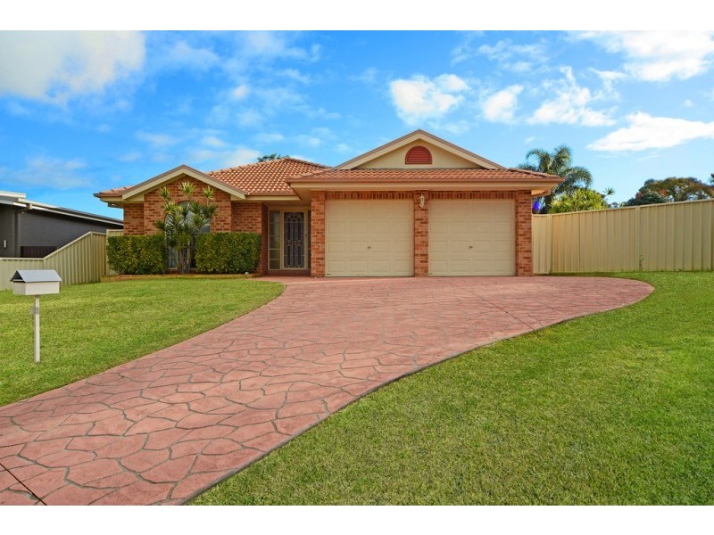 8 Abelia Place, Worrigee NSW 2540