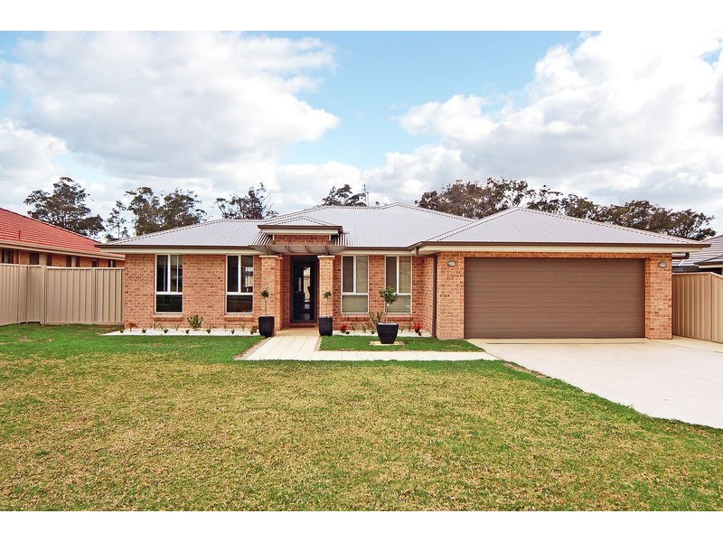 131 Rayleigh Drive, Worrigee NSW 2540