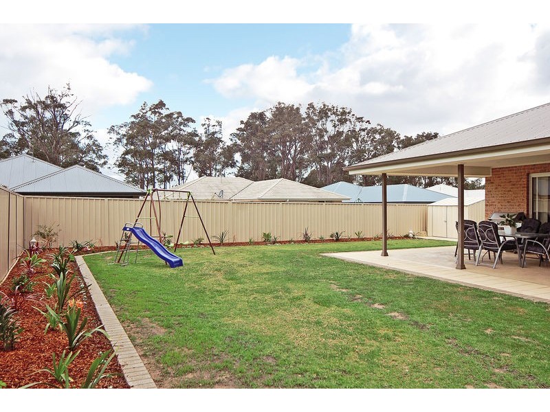 131 Rayleigh Drive, Worrigee NSW 2540