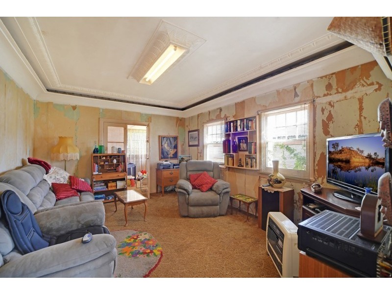 121 Plunkett Street, Nowra NSW 2541