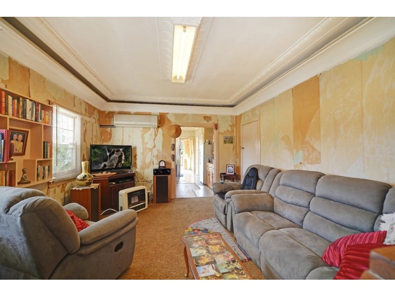 121 Plunkett Street, Nowra NSW 2541