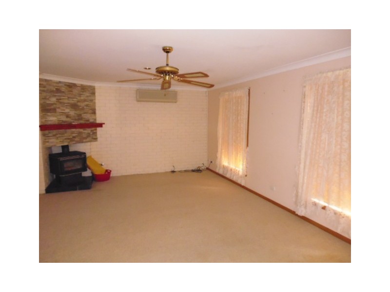 9 Hansons Road, North Nowra NSW 2541