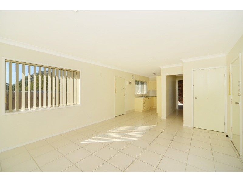 1/430 Princes Highway, Bomaderry NSW 2541