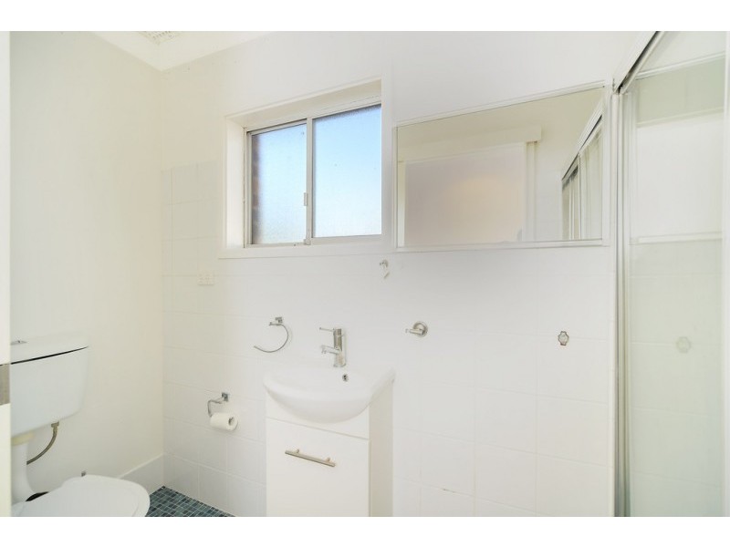 1/430 Princes Highway, Bomaderry NSW 2541