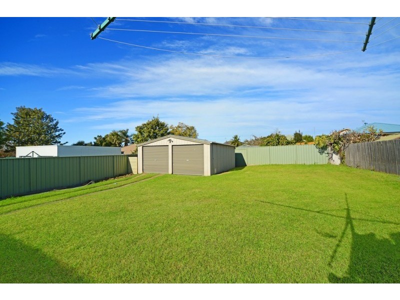 47 Mulgen Crescent, Bomaderry NSW 2541