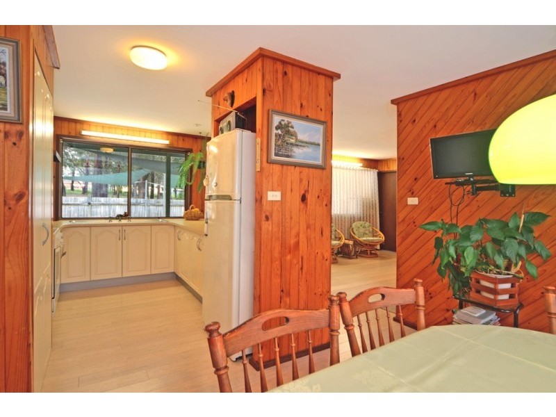 871 Sussex Inlet Road, Sussex Inlet NSW 2540