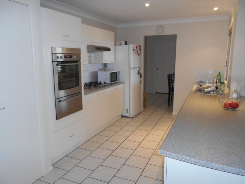 17 Arthur Street, Worrigee NSW 2540