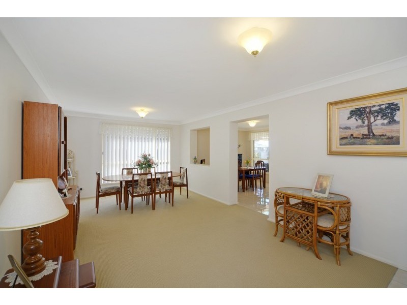 12 Whitewood Street, Worrigee NSW 2540
