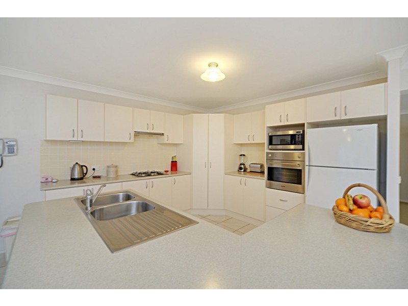 12 Whitewood Street, Worrigee NSW 2540