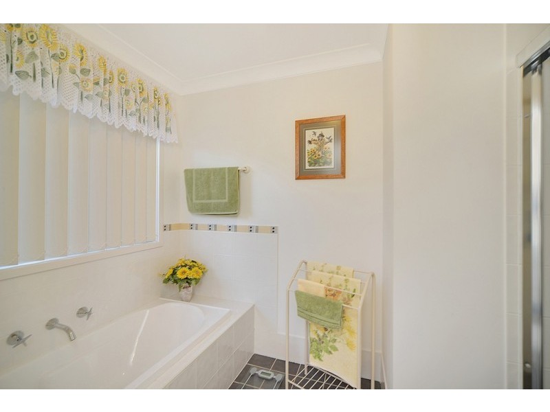 12 Whitewood Street, Worrigee NSW 2540