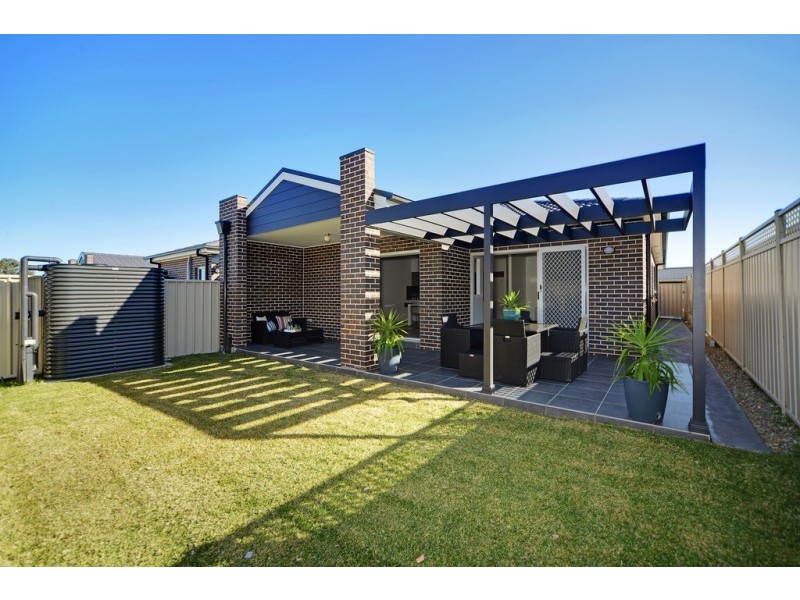 4/17 Bluewattle Road, Worrigee NSW 2540