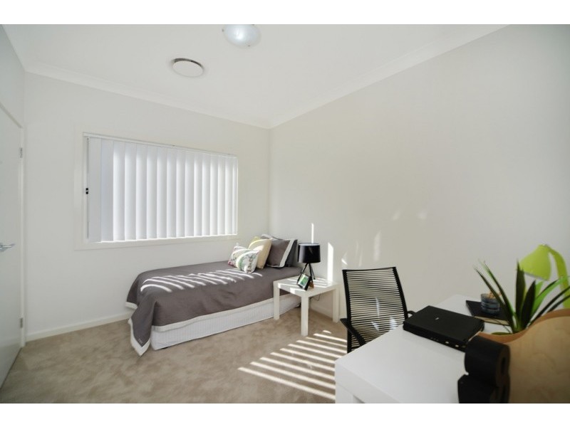 4/17 Bluewattle Road, Worrigee NSW 2540