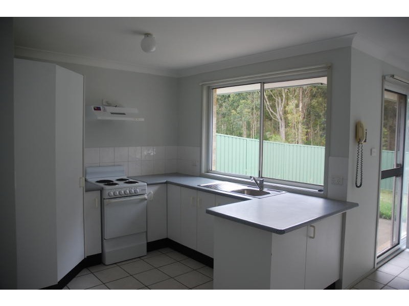 69 Park Road, Nowra NSW 2541