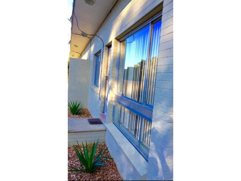 39 Albatross Road, Nowra NSW 2541