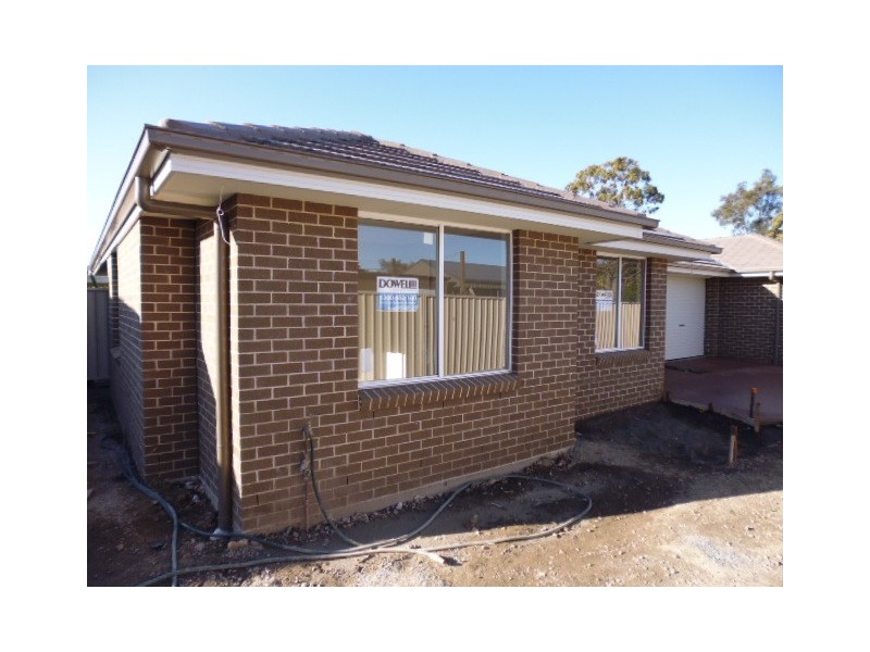 2/4 Hansons Road, North Nowra NSW 2541