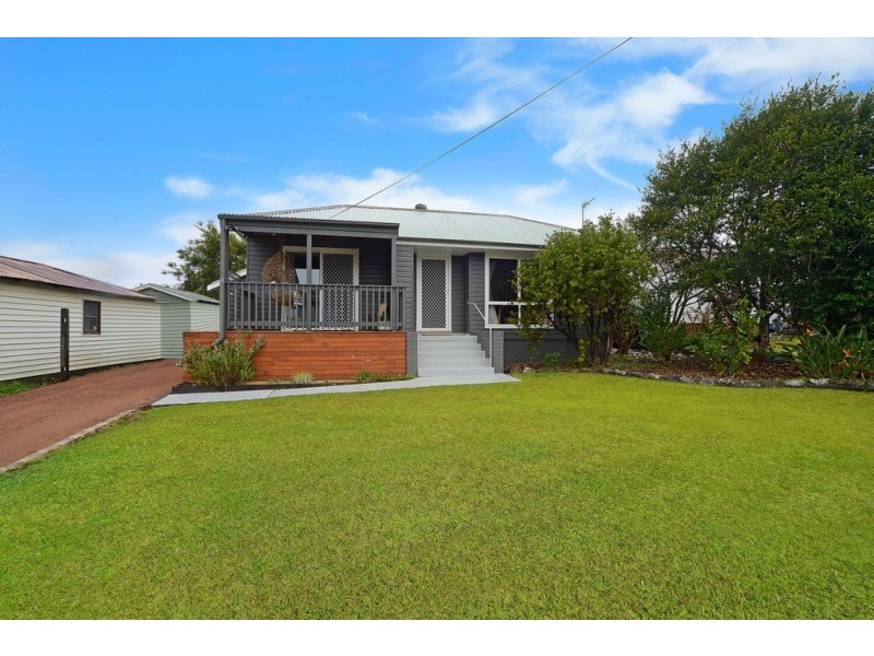 14 Monaghan Avenue, Nowra NSW 2541