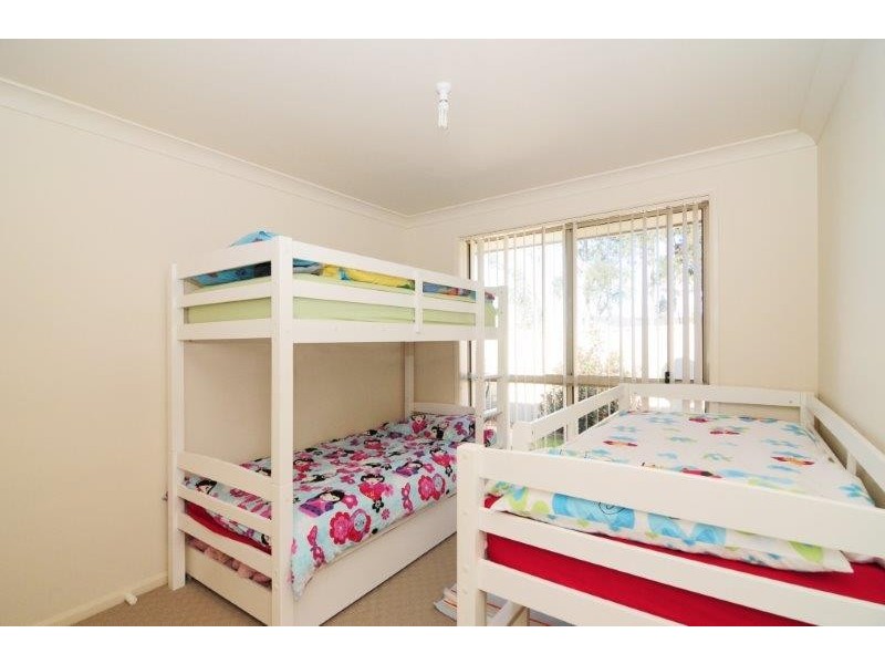 1/73-75 Rayleigh Drive, Worrigee NSW 2540