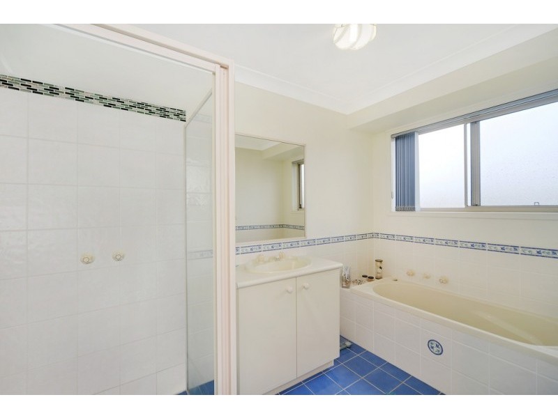 41 Lyrebird Drive, Nowra NSW 2541