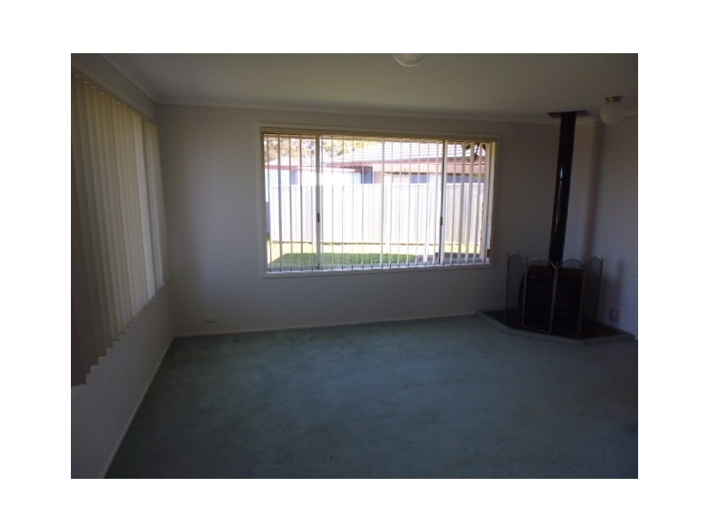 14 Devlin Avenue, North Nowra NSW 2541