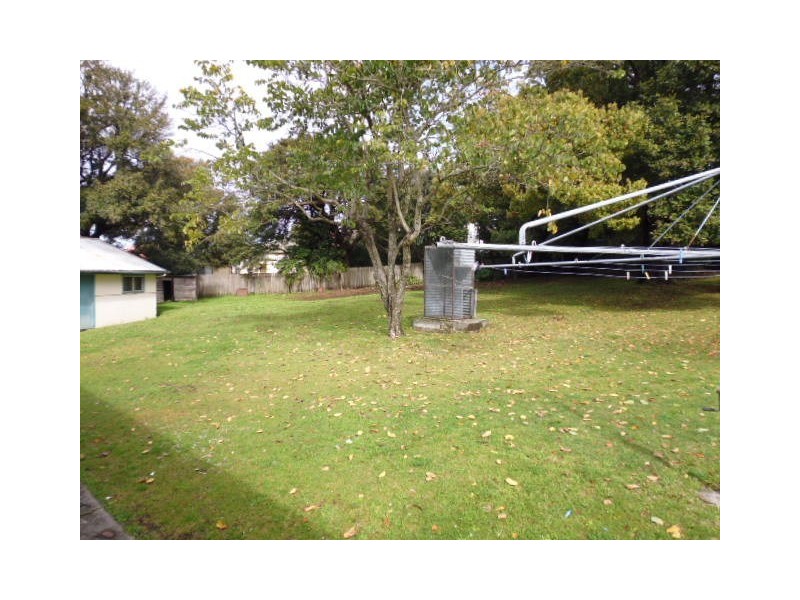 39 Mulgen Crescent, Bomaderry NSW 2541