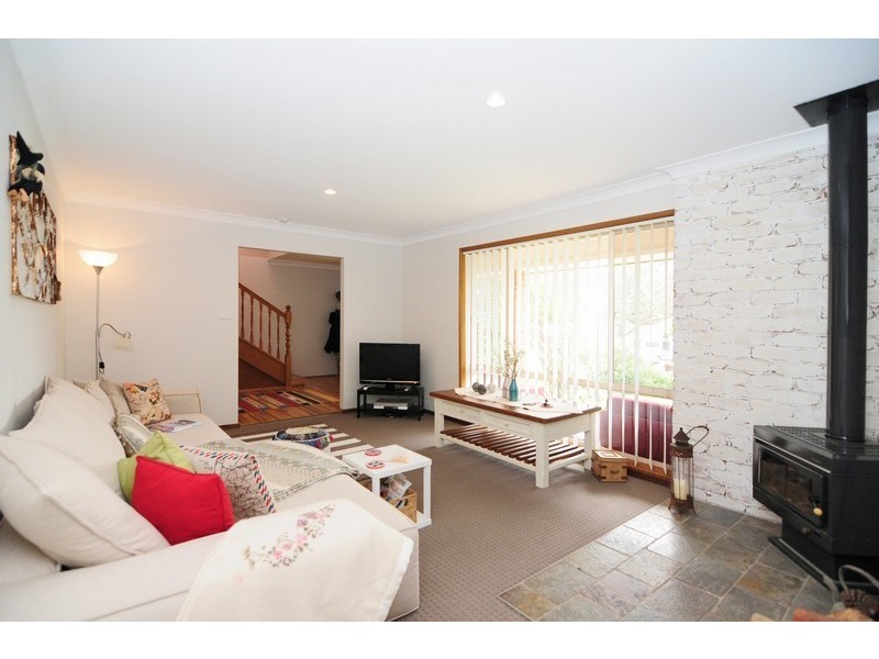 110 Jasmine Drive, Bomaderry NSW 2541