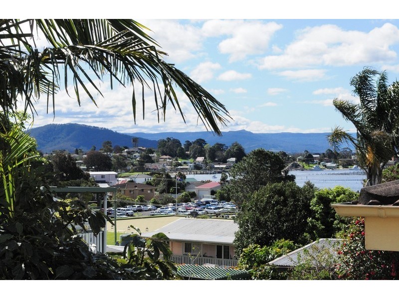 11 Spies Avenue, Greenwell Point NSW 2540