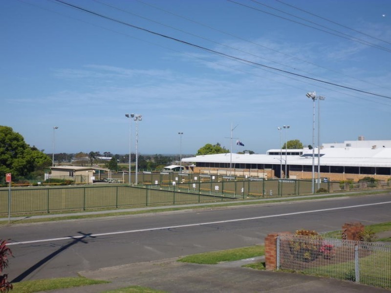 143 Meroo Road, Bomaderry NSW 2541