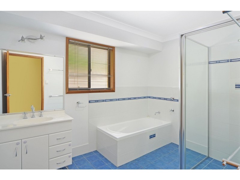 4 McTernan Place, Worrigee NSW 2540