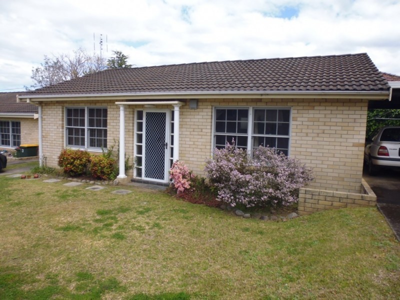 2/40 Plunkett Street, Nowra NSW 2541