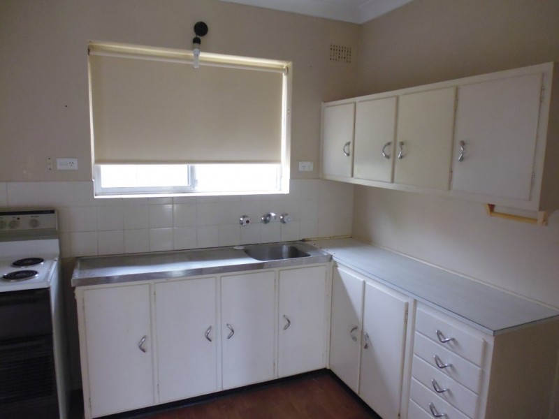 2/40 Plunkett Street, Nowra NSW 2541