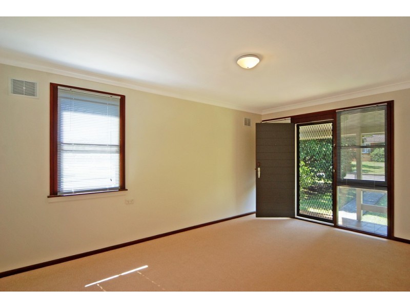 37 McDonald Avenue, Nowra NSW 2541