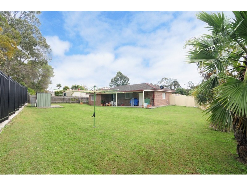 6 Maybush Way, West Nowra NSW 2541