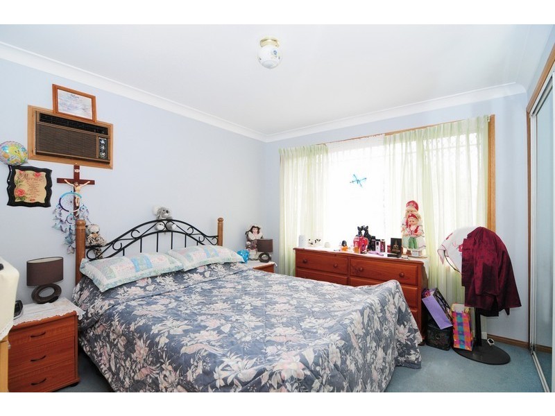 6 Maybush Way, West Nowra NSW 2541