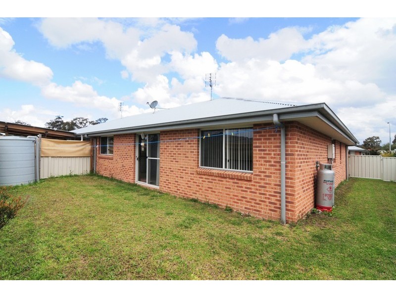 3/13 Hannah Place, Worrigee NSW 2540