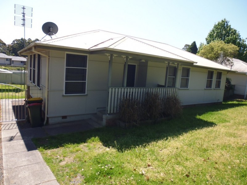 63 Kalandar Street, Nowra NSW 2541