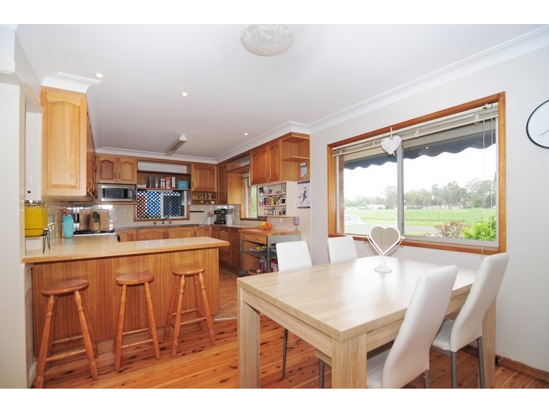 31 Ferry Lane, Nowra NSW 2541