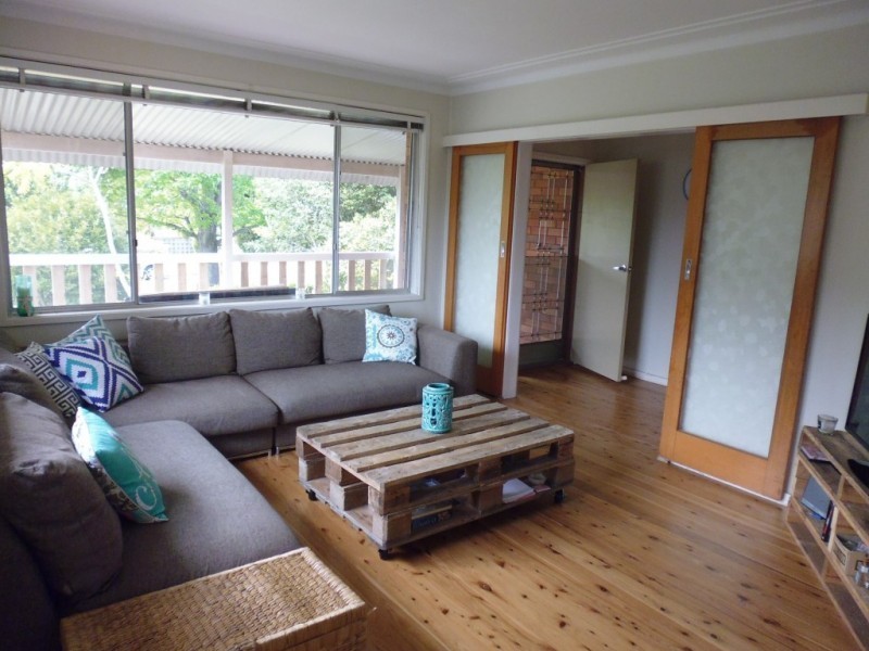 18 Hewlett Avenue, North Nowra NSW 2541