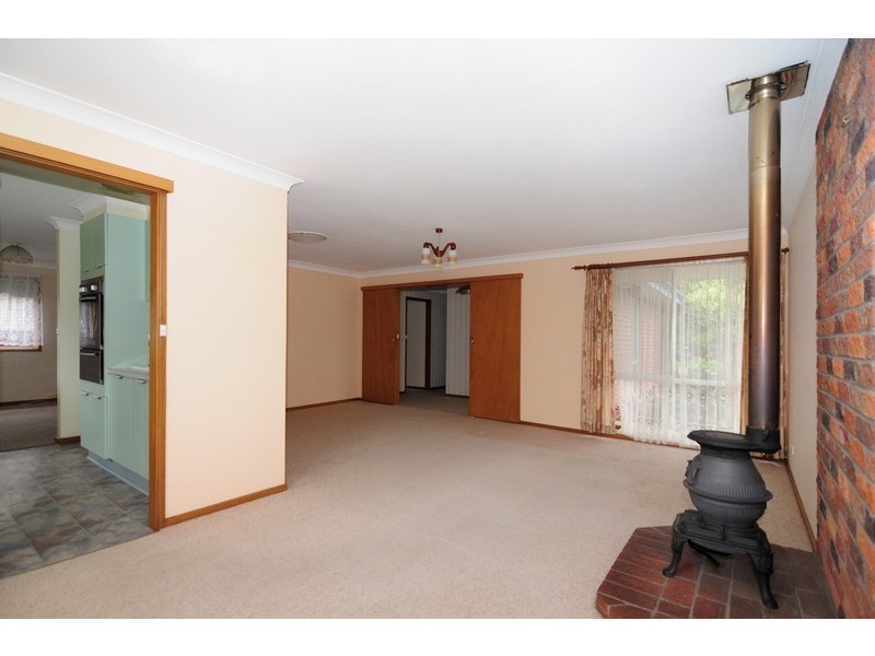 9 Caroola Parade, North Nowra NSW 2541