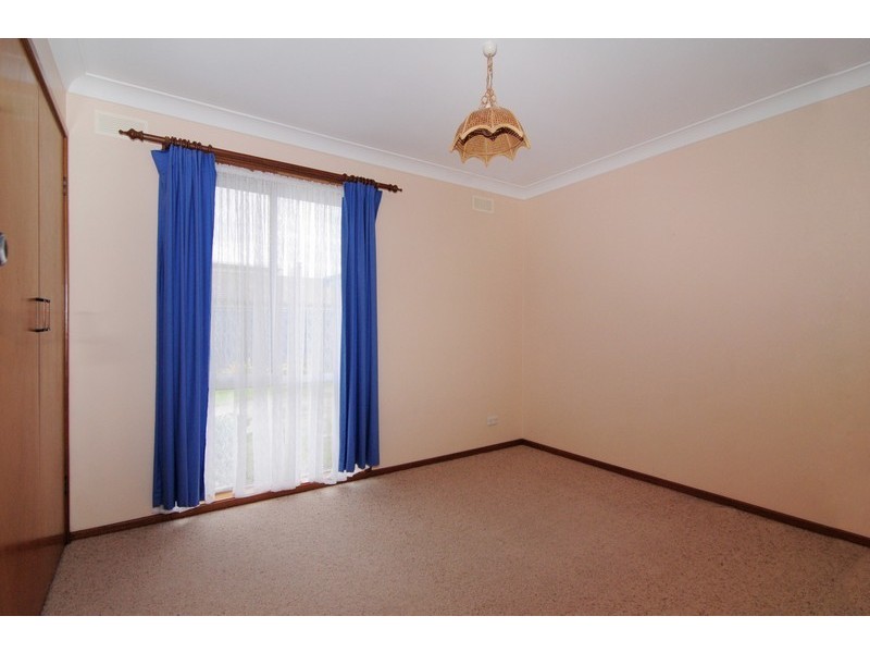 9 Caroola Parade, North Nowra NSW 2541