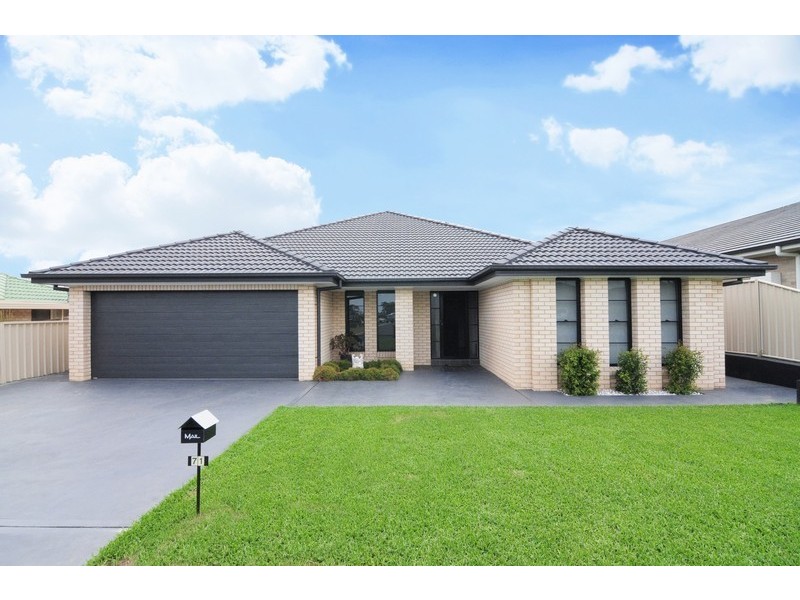 71 Rayleigh Drive, Worrigee NSW 2540