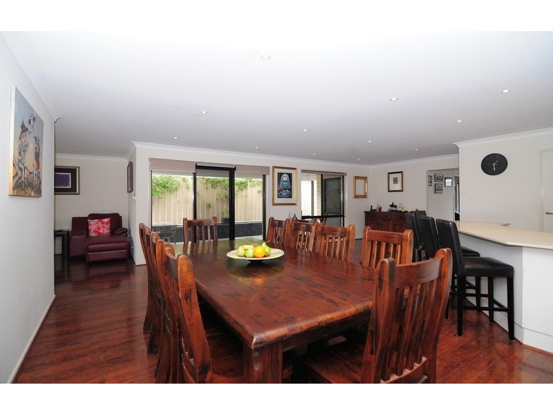71 Rayleigh Drive, Worrigee NSW 2540
