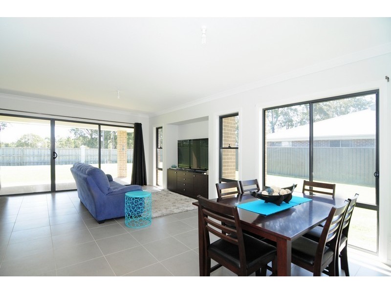 26 Bowerbird Street, South Nowra NSW 2541