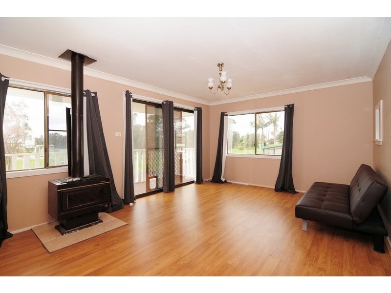 125 Greens Road, Greenwell Point NSW 2540