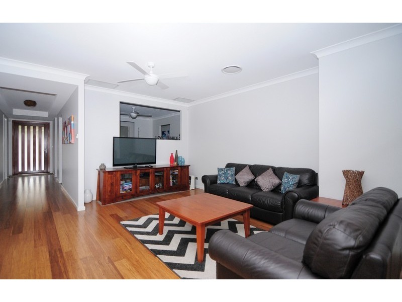 48 Banool Circuit, Bomaderry NSW 2541